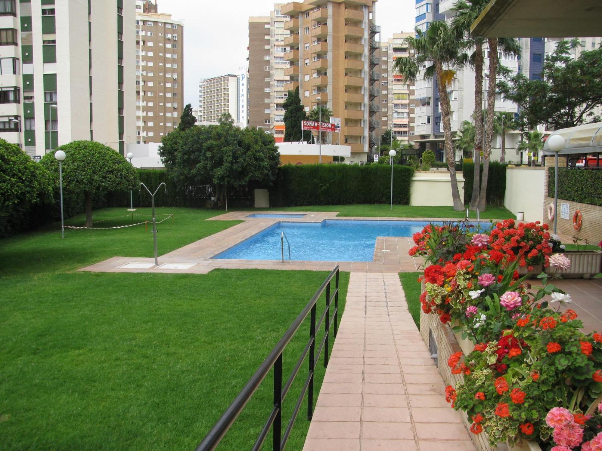 Apartamentos Torre Ipanema Benidorm Exteriör bild